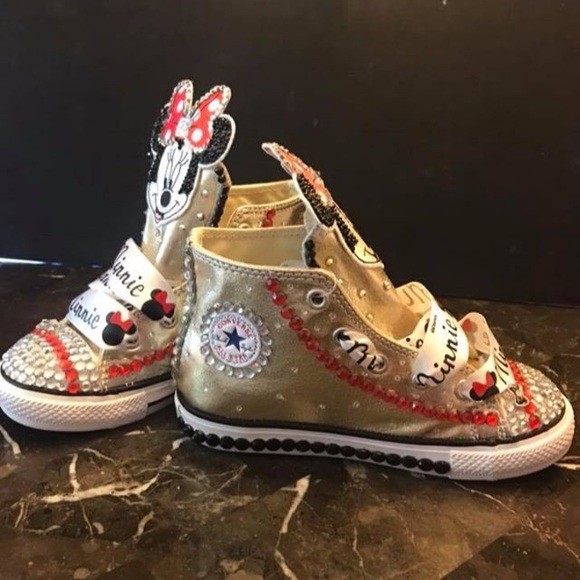 Made to order Minnie Mouse bling Converse - Picture 2 of 3